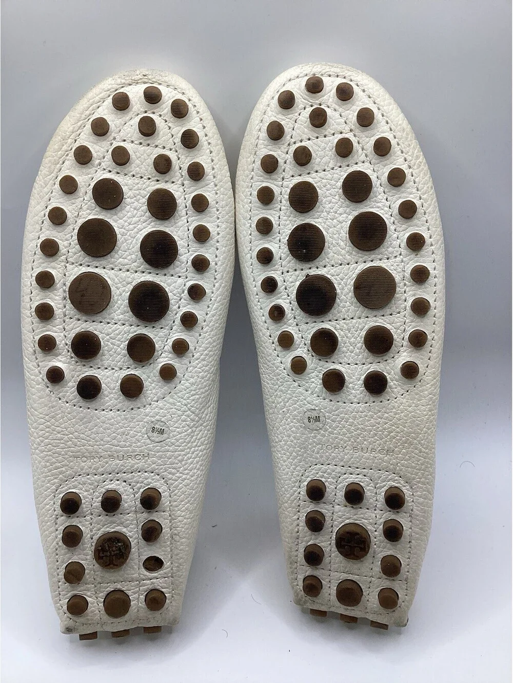 Tory Burch White Tan Pebbled Leather Logo Driving Loafers Flats 8.5M 4720